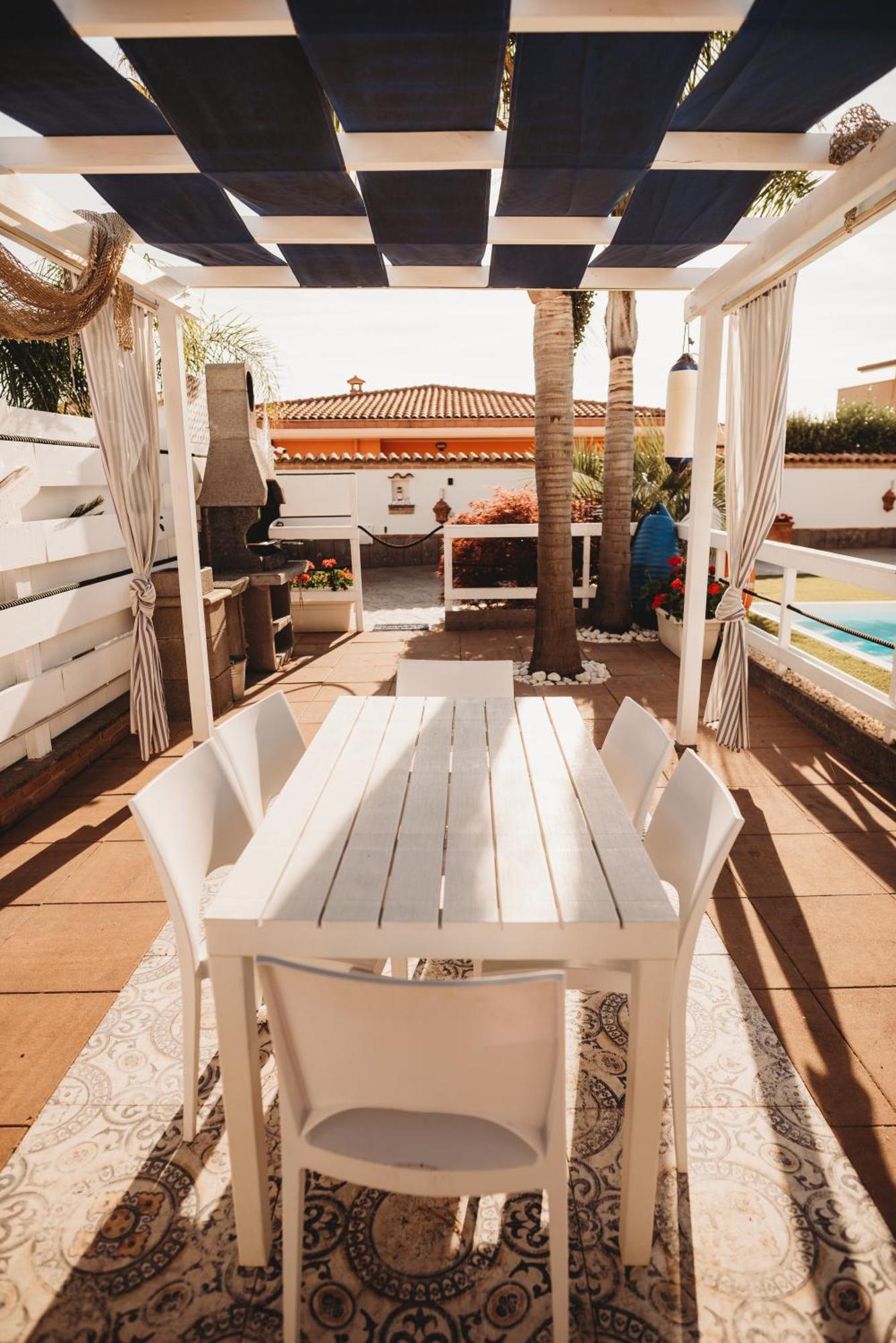 Alloggi Turistici Con Piscina Palestra Jacuzzi Sauna Anzio Buitenkant foto